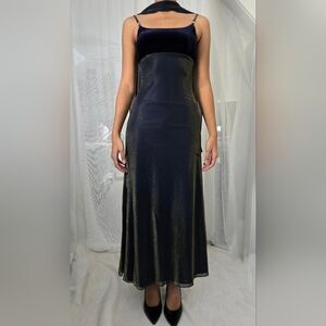 Crushed Black Velvet Spaghetti Strap BETSY ADAM Shimmer Blue/Gold Gown w/ Scarf